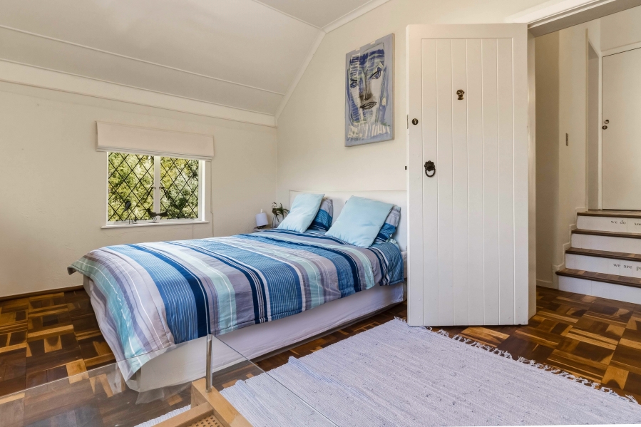 9 Bedroom Property for Sale in Golden Acre Western Cape